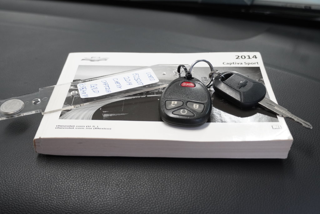 Used 2014 Chevrolet Captiva Sport LTZ FWD image 39