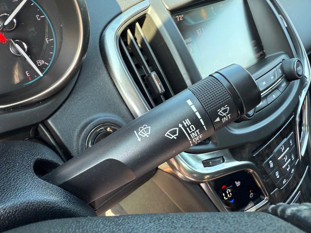 Used 2015 Buick LaCrosse Leather image 27