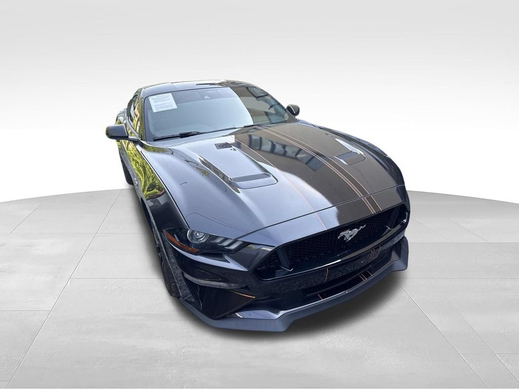 Used 2022 Ford Mustang GT Premium w/ GT Performance Package RWD image 4
