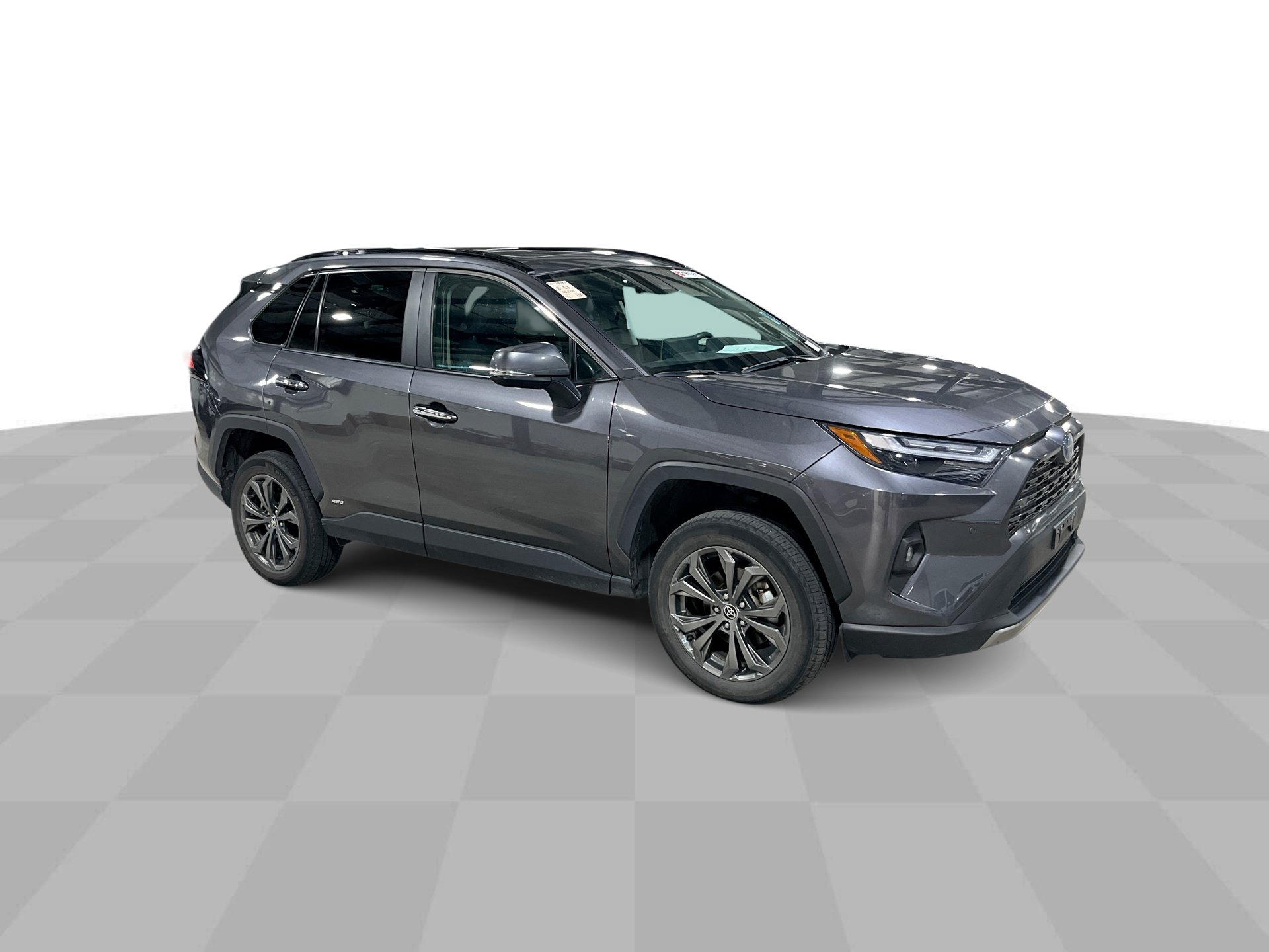 Used 2022 Toyota RAV4 Limited AWD/4WD image 2