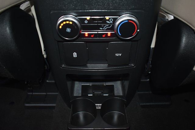 Used 2023 Ford Explorer Limited image 38