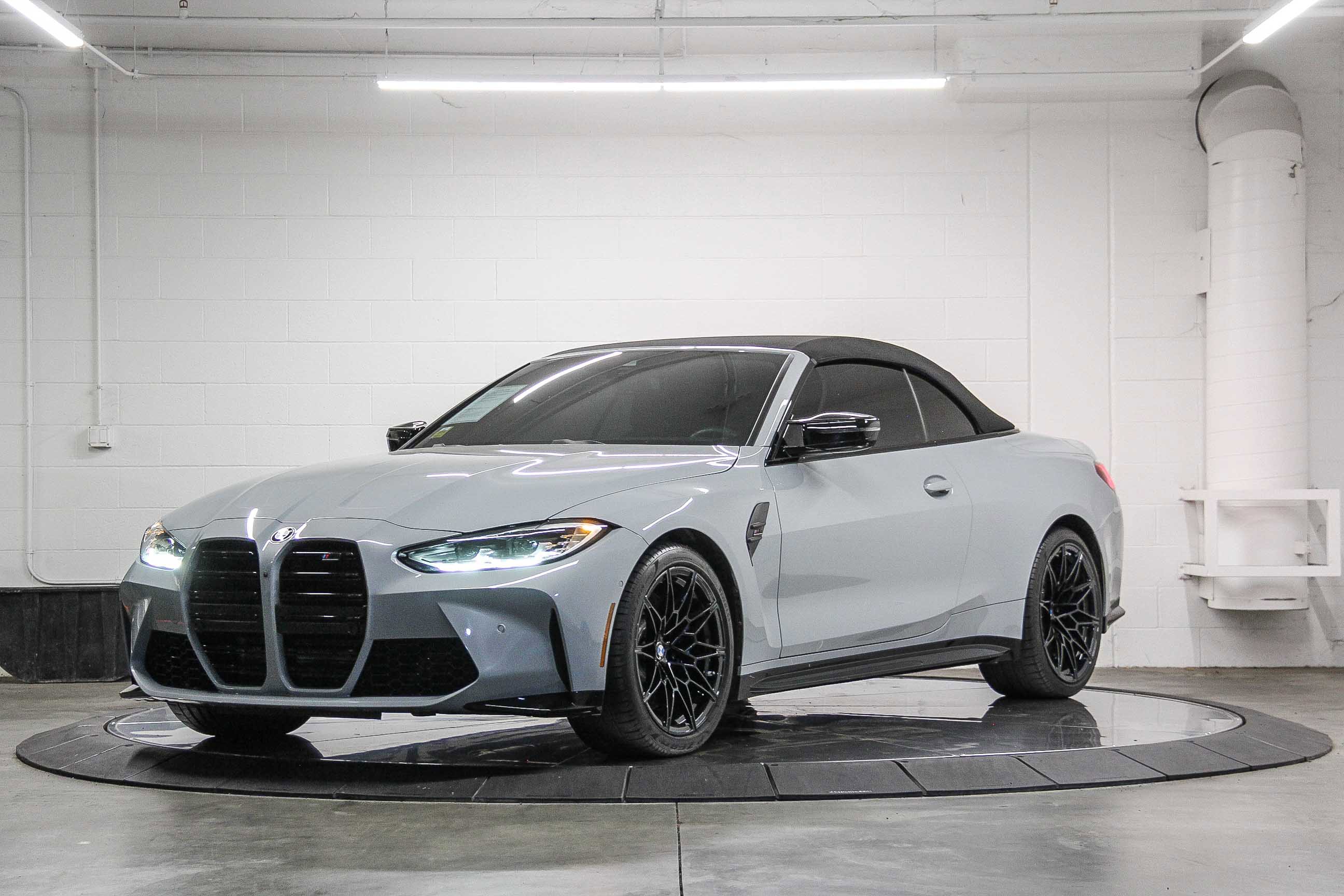 Used 2024 BMW M4 xDrive Competition w/ Executive Package image 3