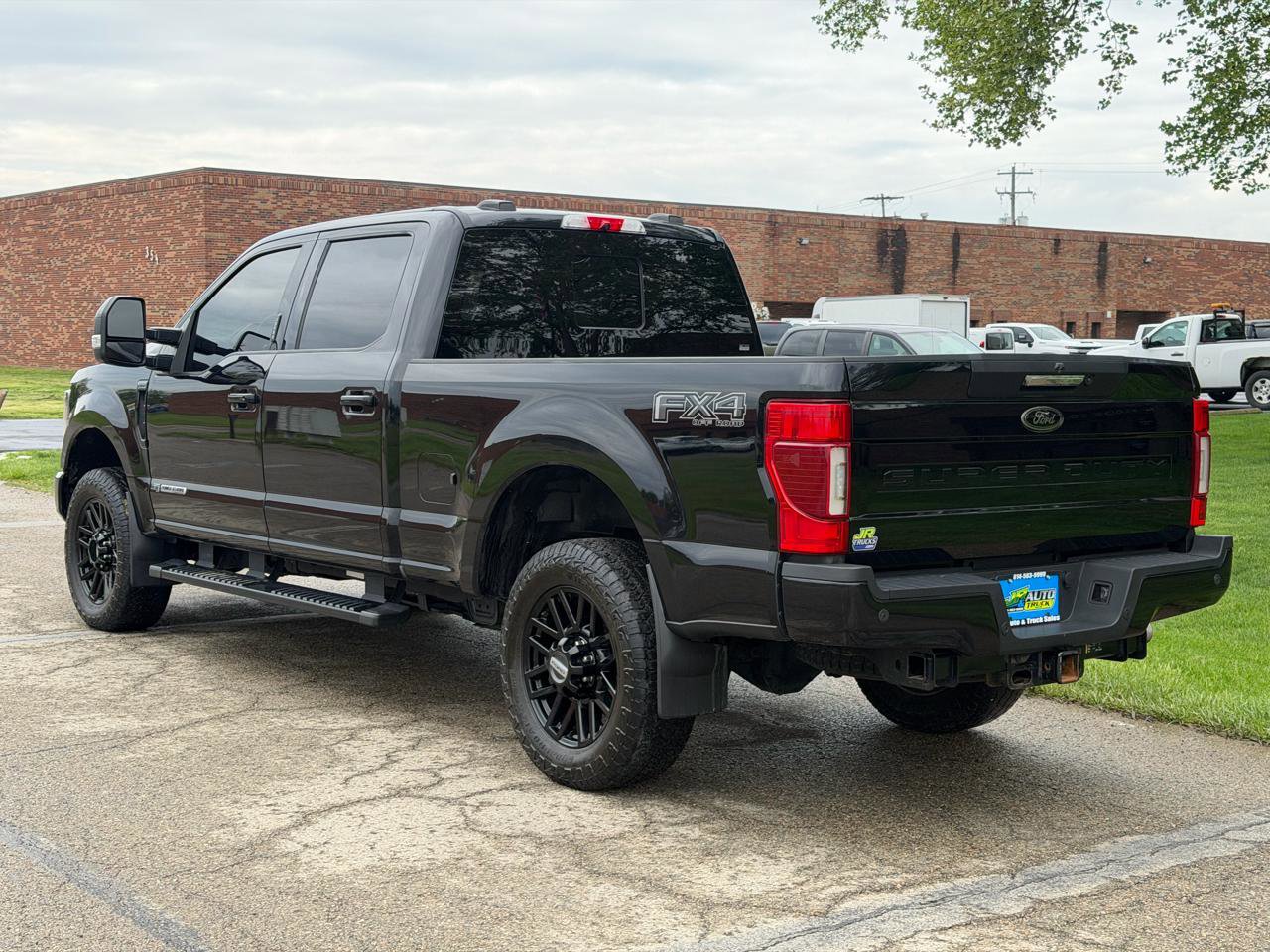Used 2021 Ford F250 Lariat AWD/4WD image 4