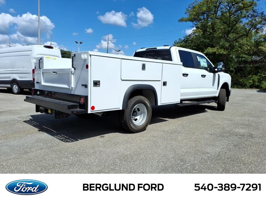 New 2025 Ford F350 XL w/ XL Chrome Package image 5