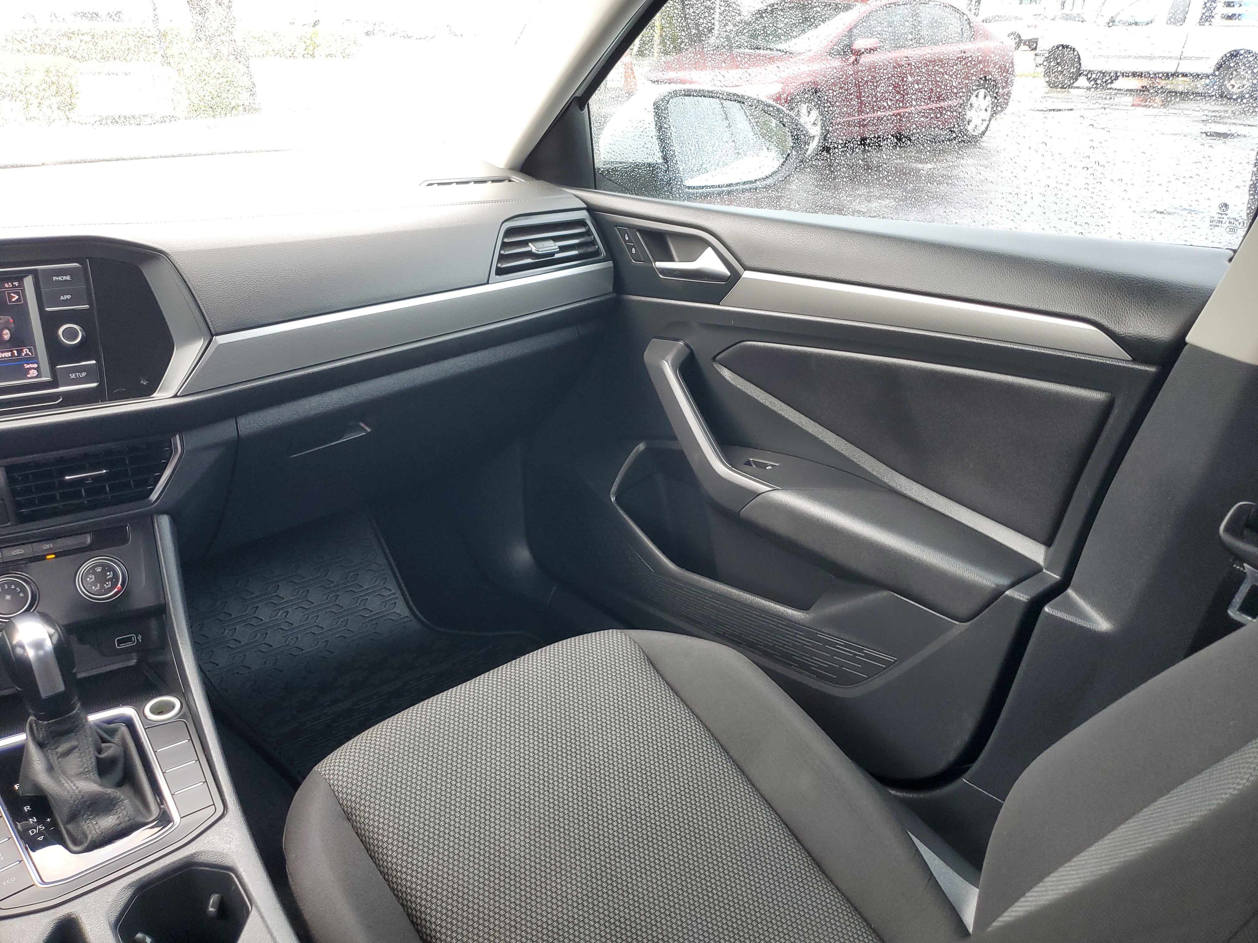 Used 2019 Volkswagen Jetta S image 14