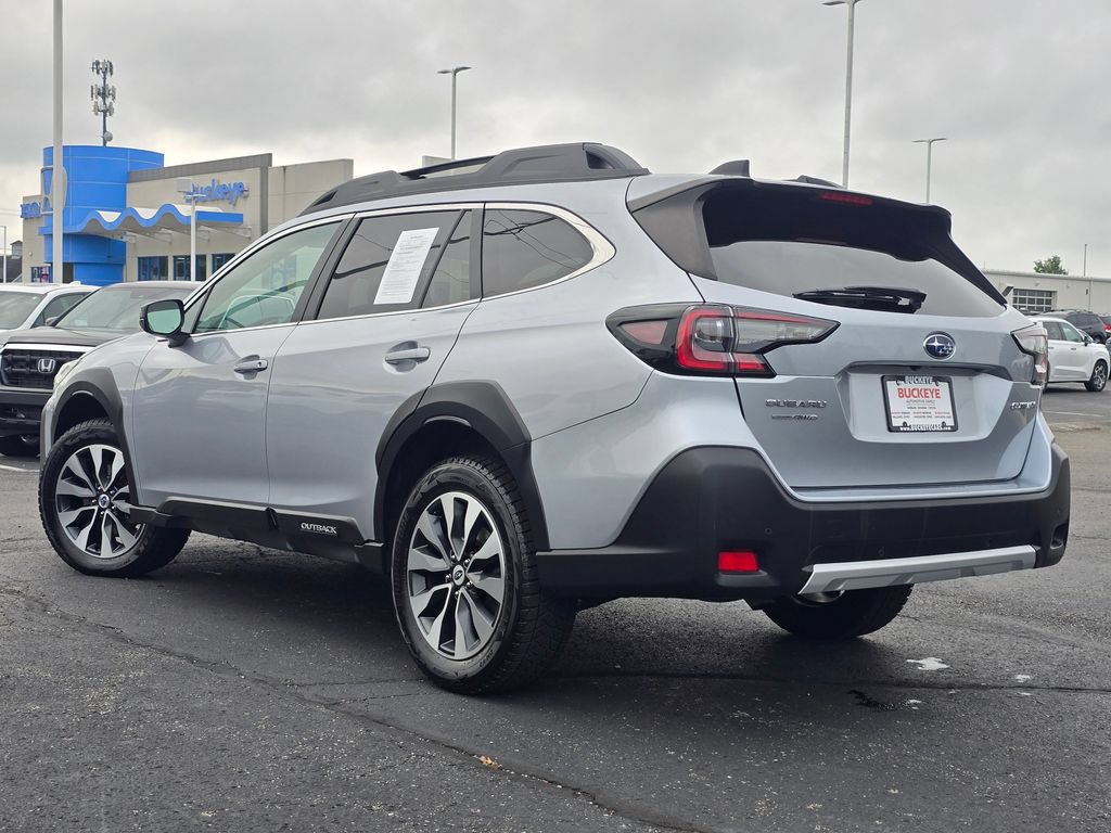 Used 2023 Subaru Outback Limited AWD/4WD image 6