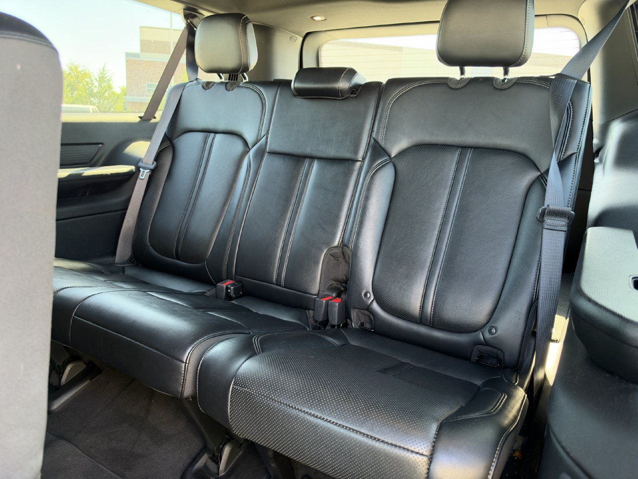 Used 2024 Jeep Wagoneer L Series II AWD/4WD image 26