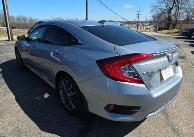 Used 2019 Honda Civic EX image 4