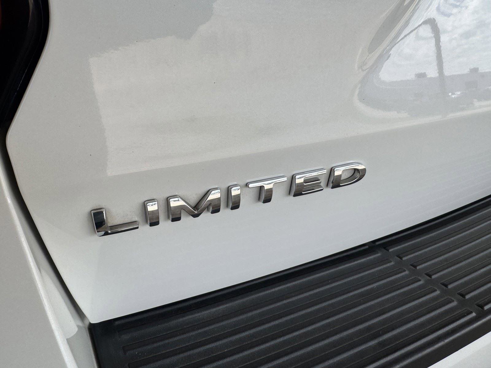 Used 2020 Ford Expedition Limited w/ Equipment Group 301A image 46