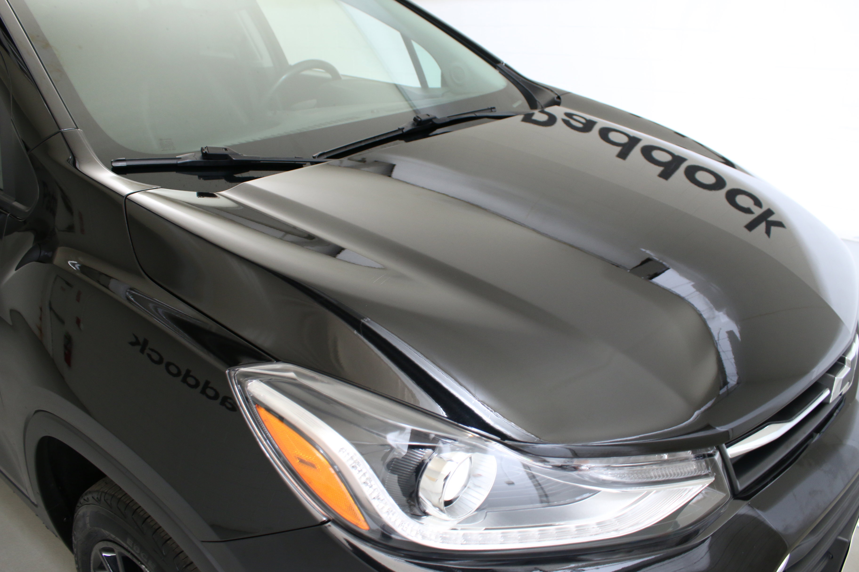 Used 2022 Chevrolet Trax LT w/ Midnight Edition image 13