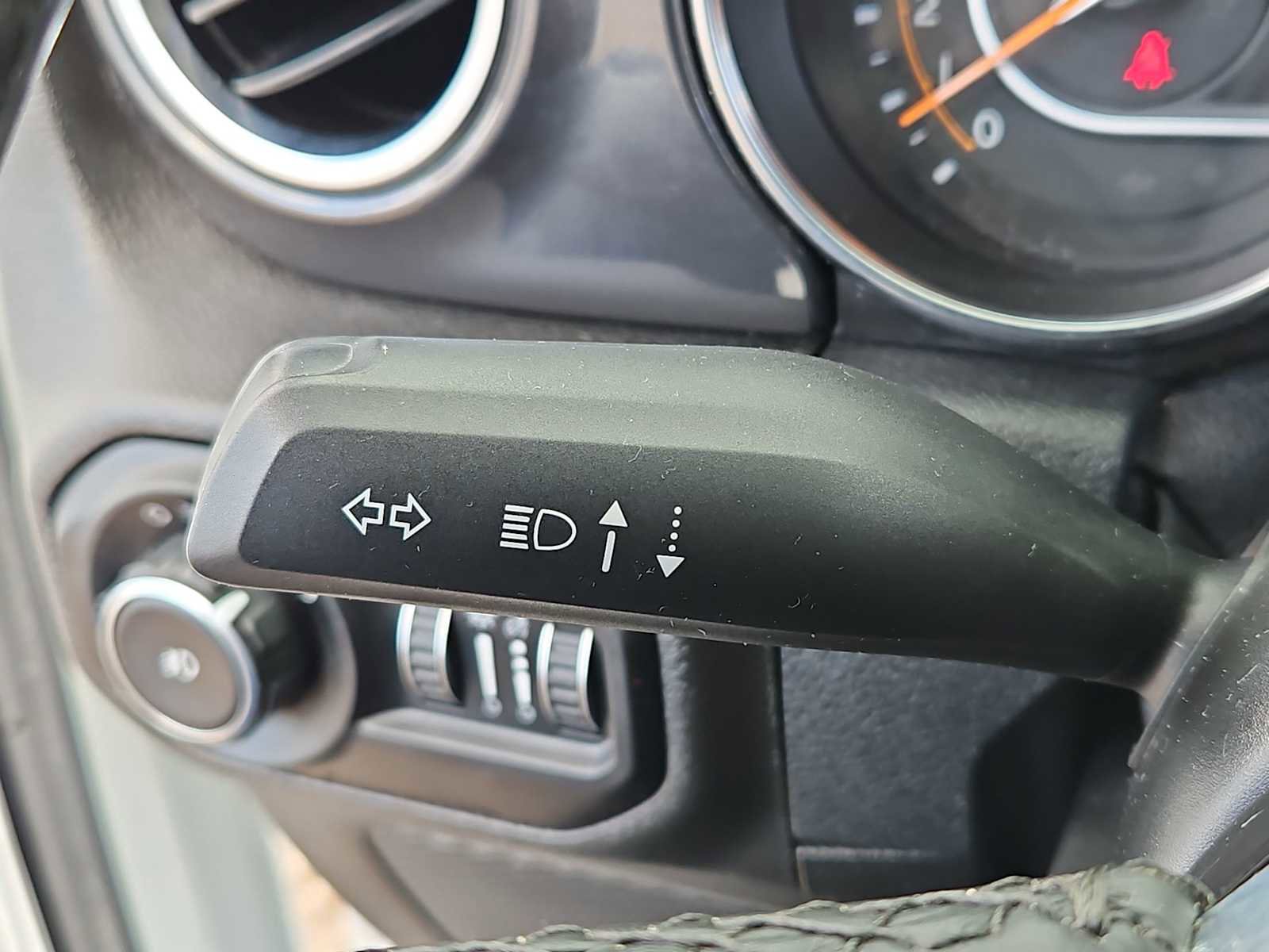 Used 2021 Jeep Wrangler Unlimited Sahara image 27