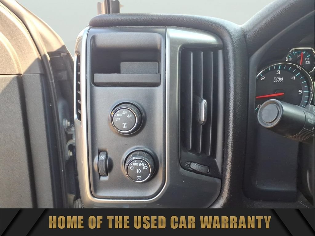 Used 2015 Chevrolet Silverado 1500 LT w/ LT Convenience Package AWD/4WD image 18