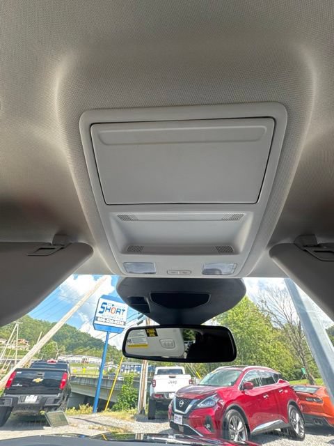 Used 2024 Ford Escape Platinum AWD/4WD image 21