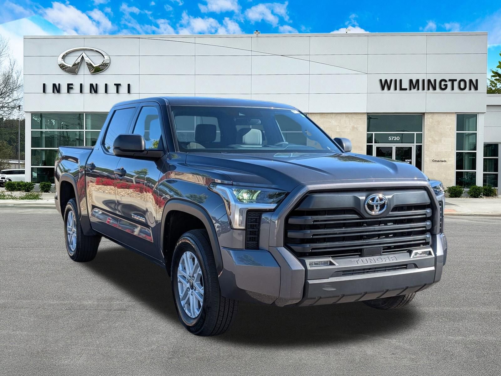Used 2025 Toyota Tundra SR5 AWD/4WD video 1