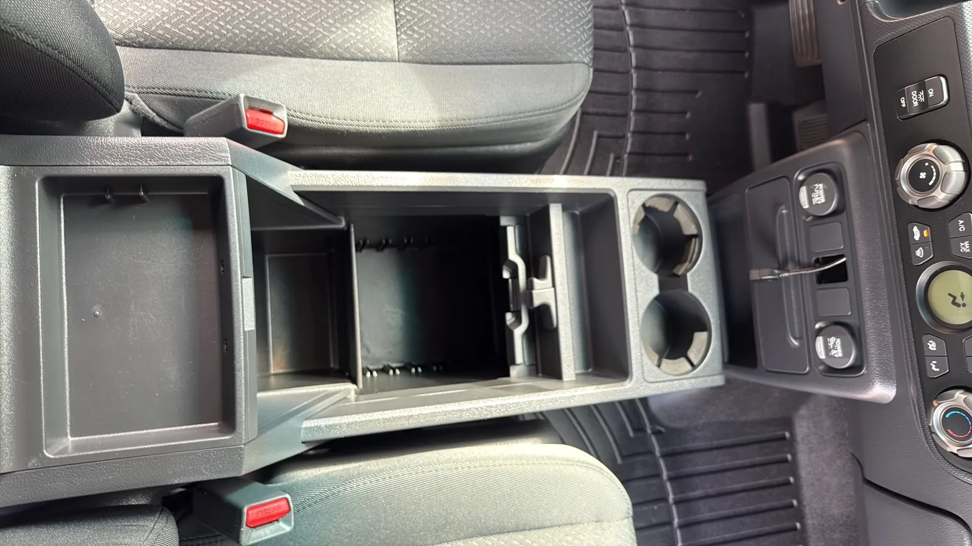 Used 2013 Honda Ridgeline Sport image 36