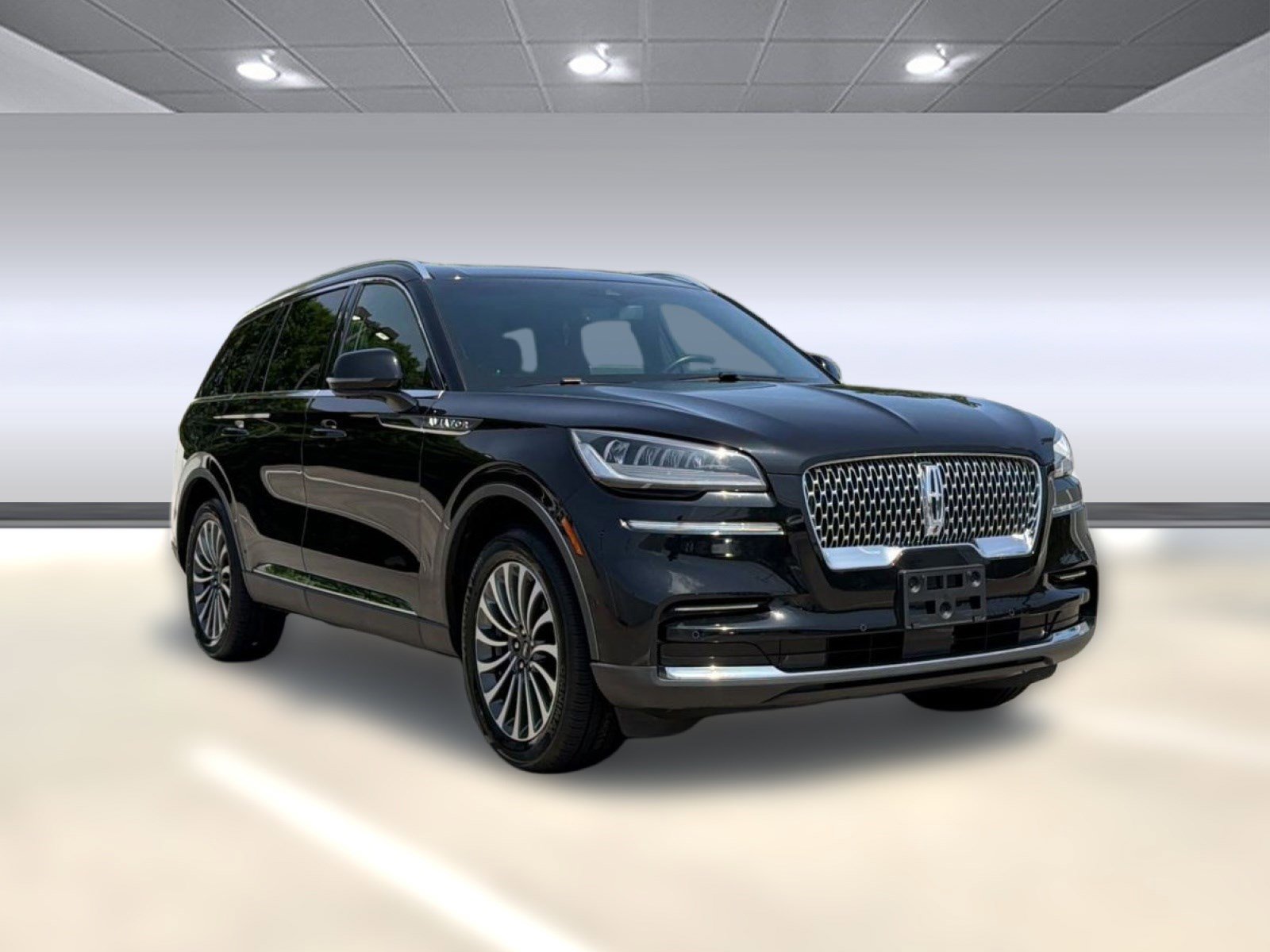 Used 2024 Lincoln Aviator Reserve w/ Equipment Group 201A AWD/4WD image 7
