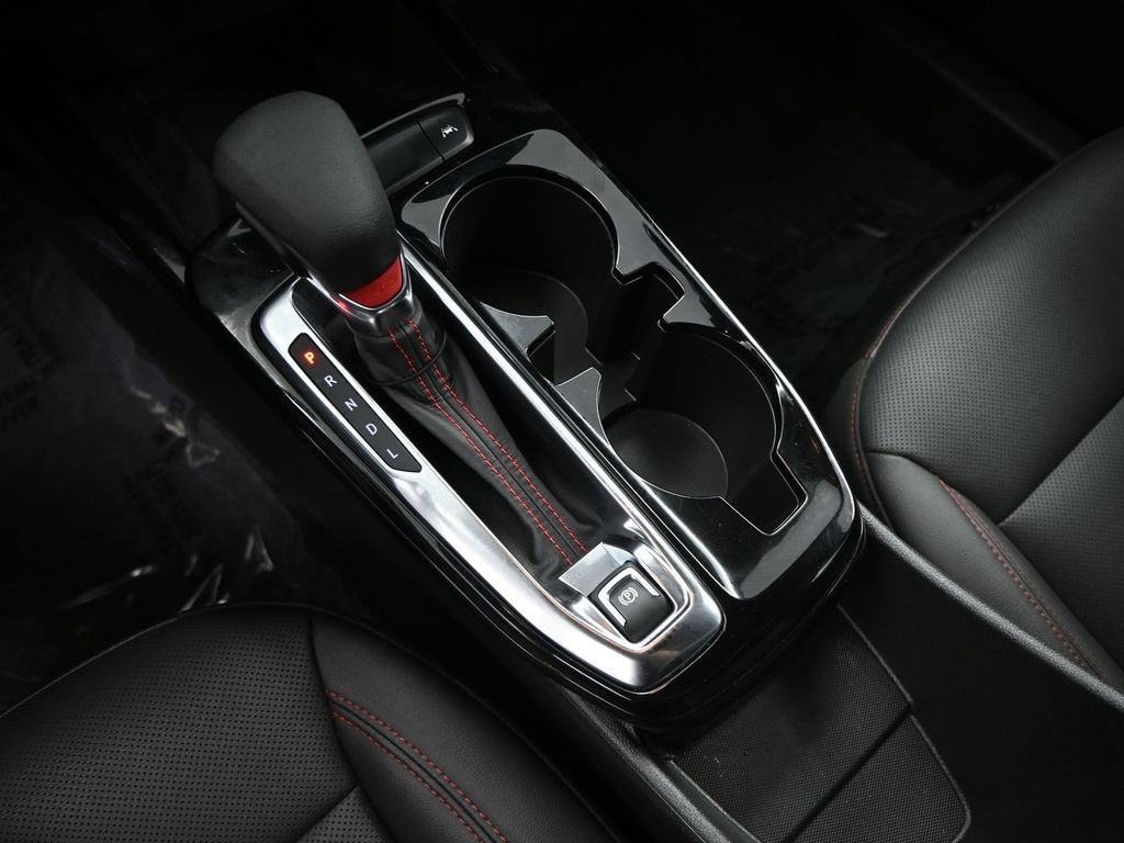 Used 2024 Chevrolet Trax RS w/ Sunroof Package image 18