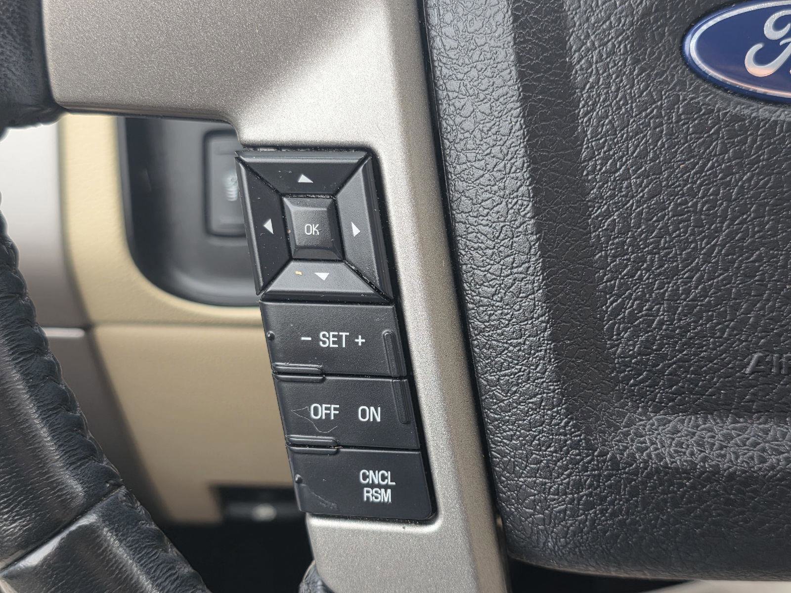 Used 2017 Ford Expedition EL Limited w/ Equipment Group 301A RWD image 13