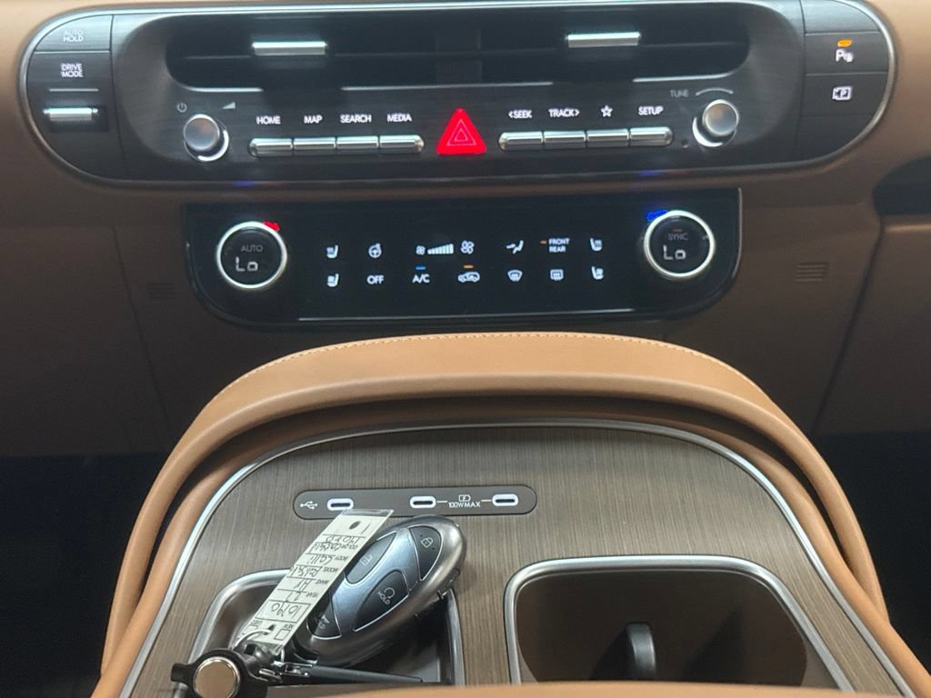 New 2027 Hyundai Palisade Calligraphy FWD image 17