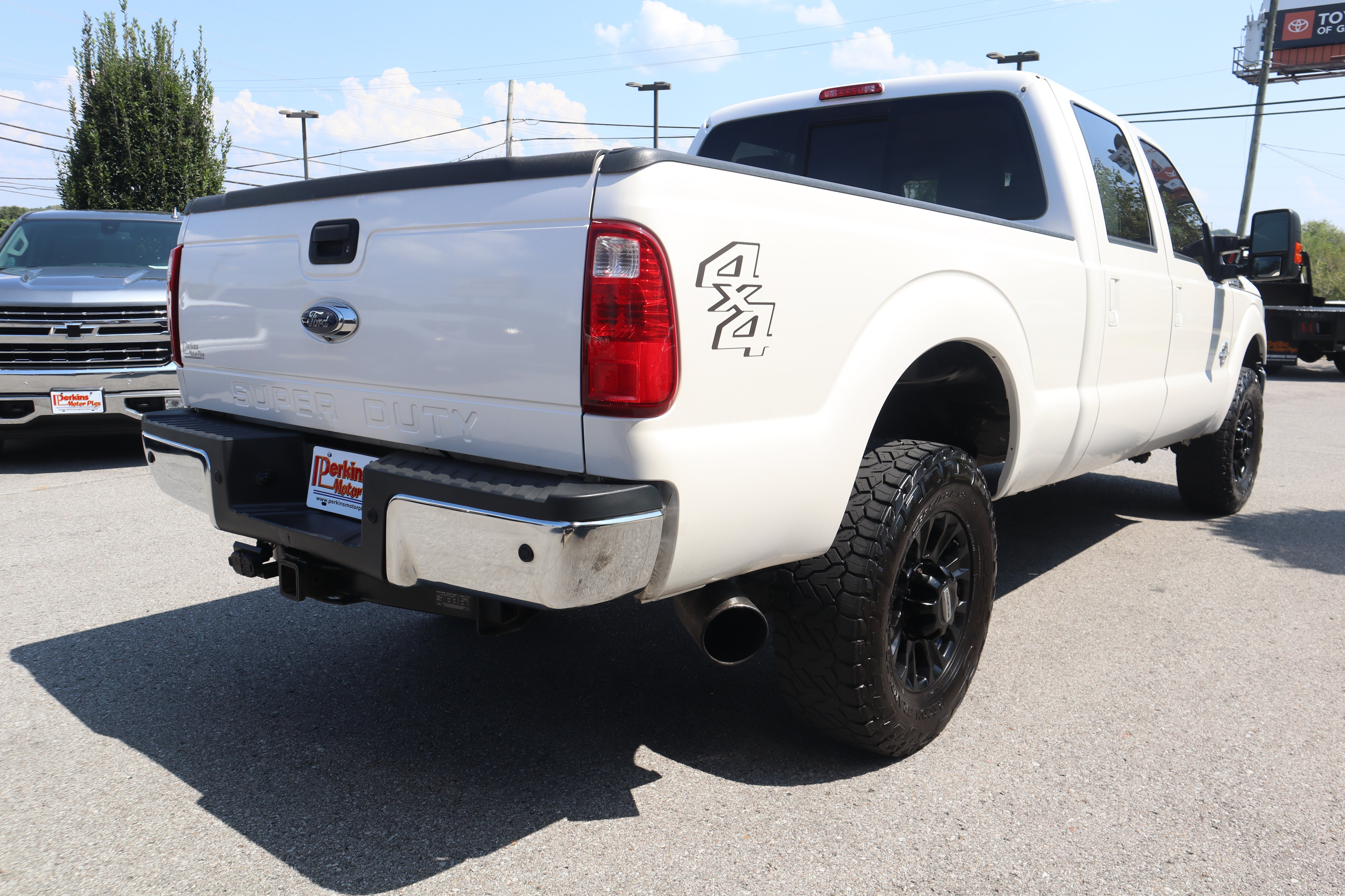 Used 2015 Ford F350 Lariat w/ Lariat Interior Package AWD/4WD image 7
