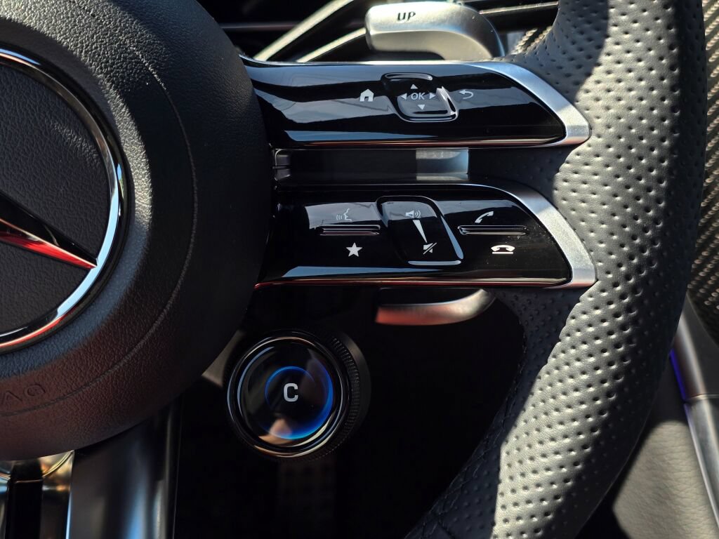 Used 2025 Mercedes-Benz GLC 63 AMG S image 43