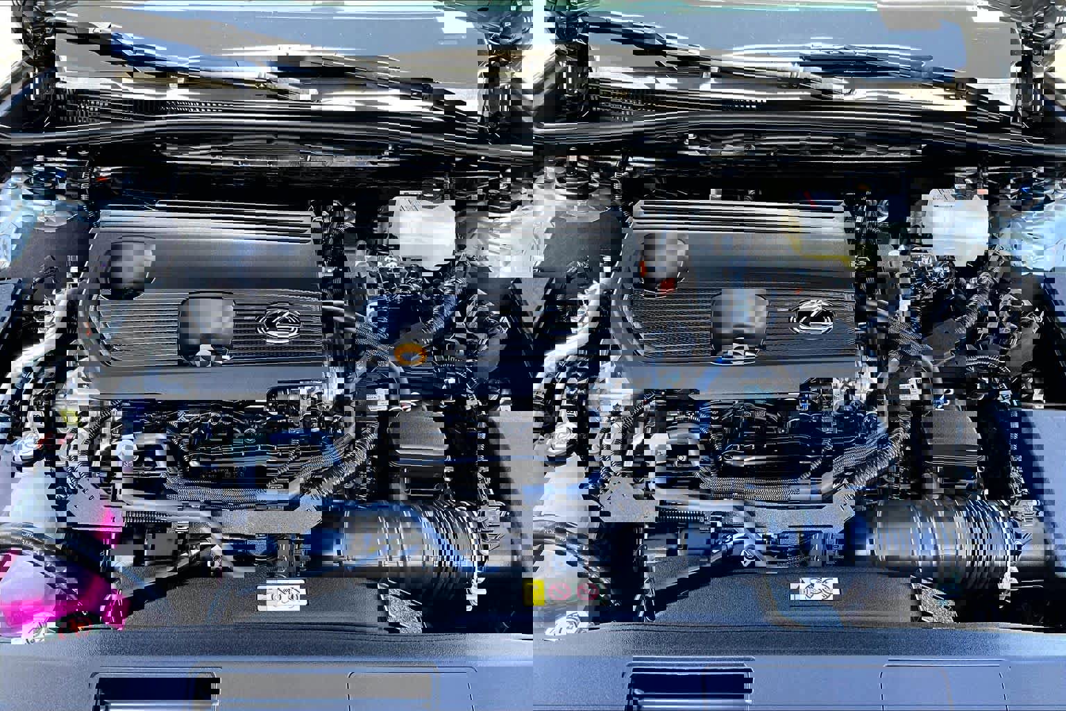 Certified 2025 Lexus ES 300h w/ Premium Package image 30