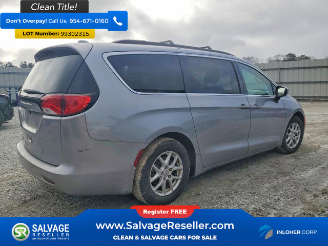 Used 2020 Chrysler Voyager Lxi FWD image 4