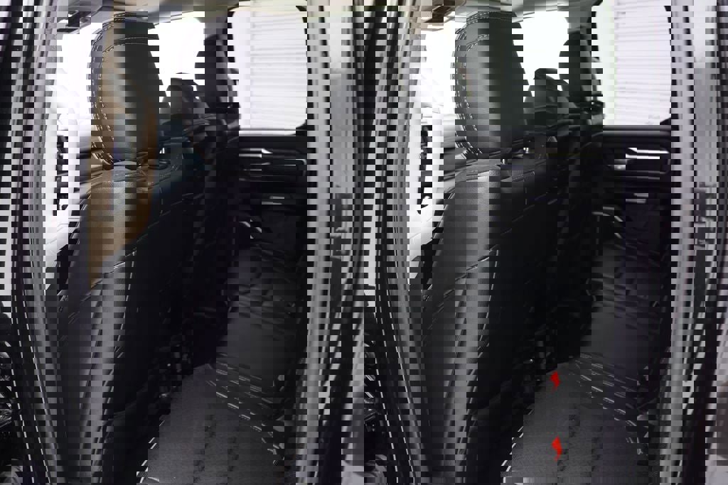 Used 2019 RAM 1500 Laramie image 14