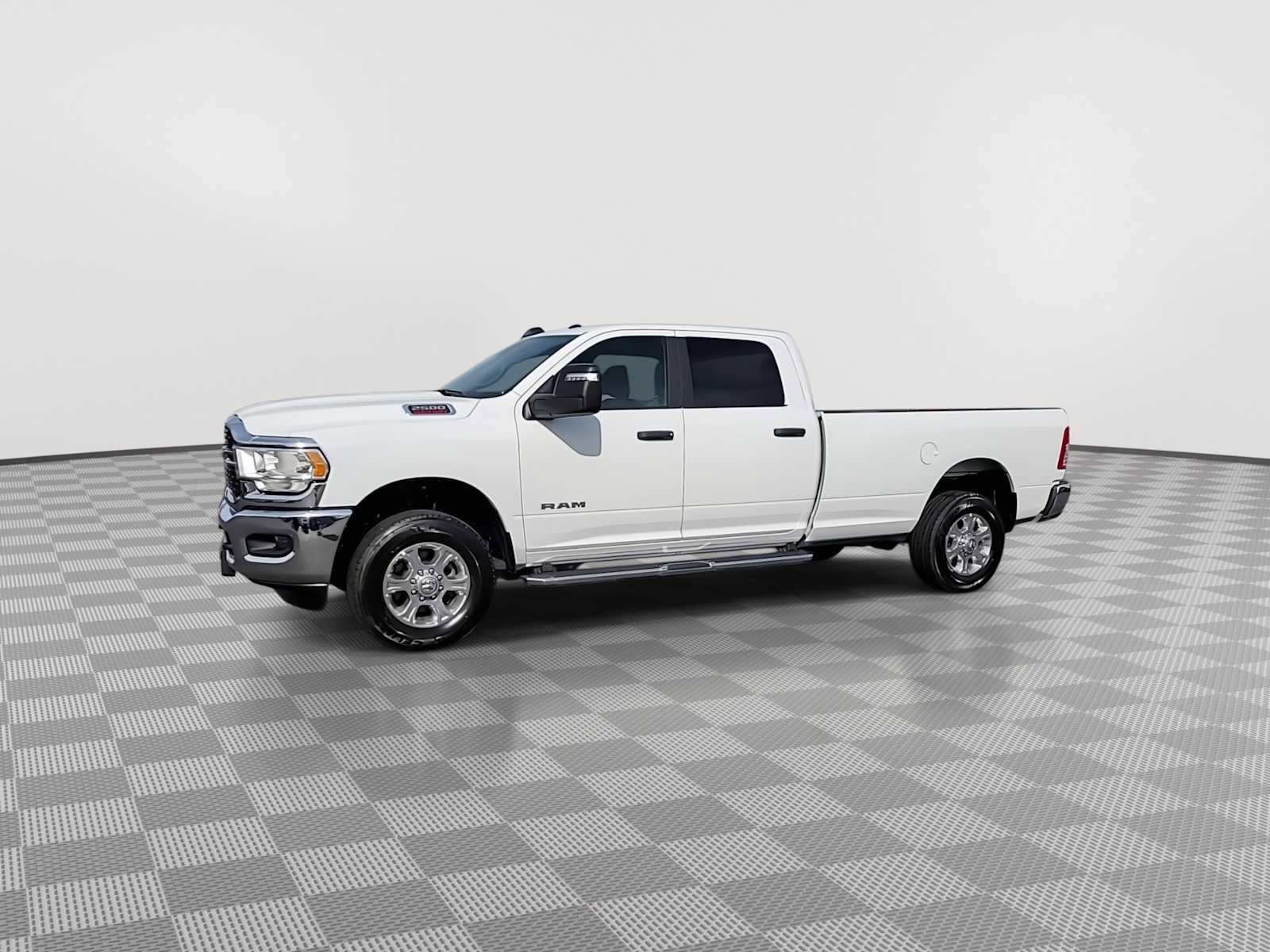Used 2024 RAM 2500 Big Horn image 4