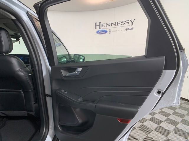 Used 2025 Ford Escape SE image 33