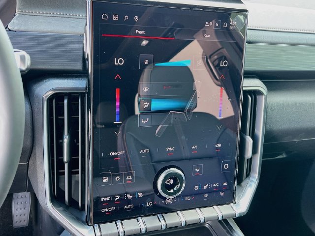 New 2027 GMC Acadia AT4 w/ Luxury Package AWD/4WD image 11