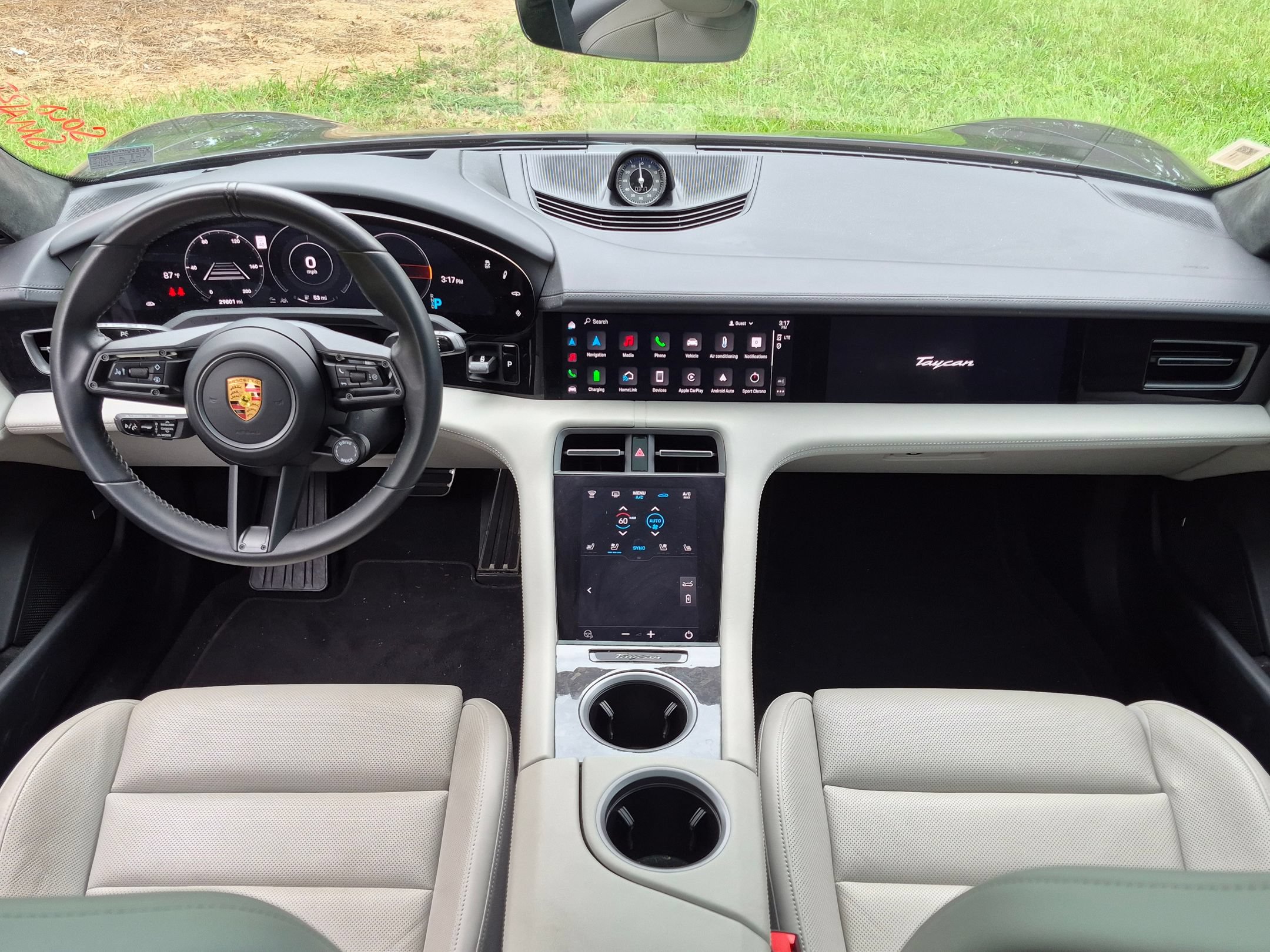 Certified 2022 Porsche Taycan Turbo S AWD/4WD image 21