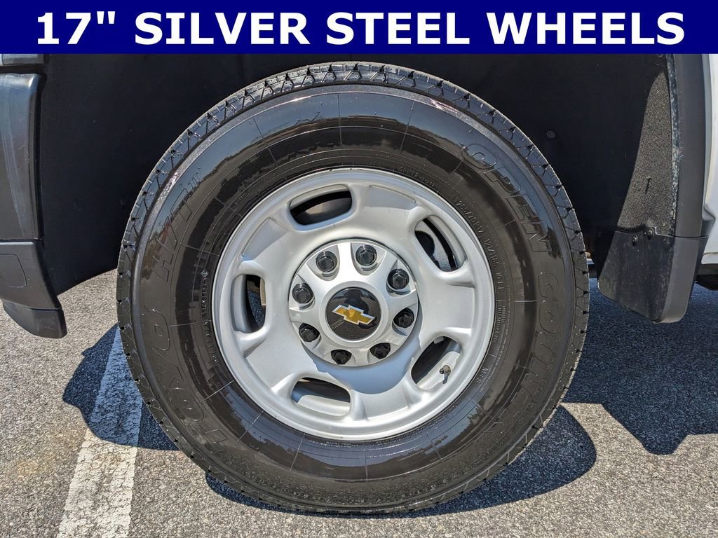 Used 2024 Chevrolet Silverado 2500 W/T w/ WT Convenience Package image 4