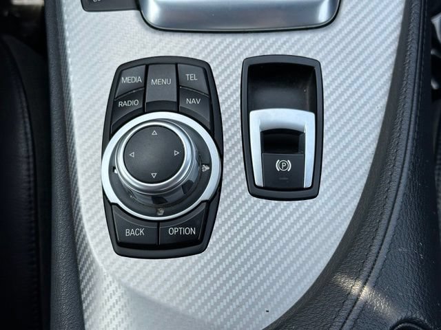 Used 2015 BMW Z4 sDrive35i RWD image 38
