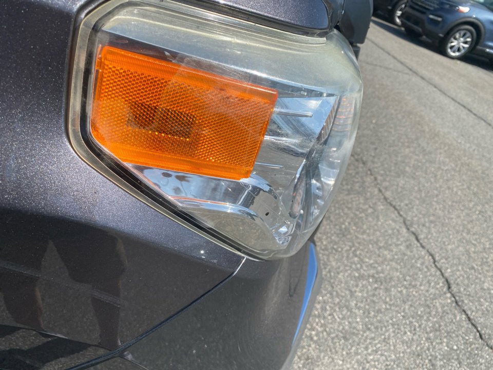 Used 2017 Toyota Tundra SR5 image 28