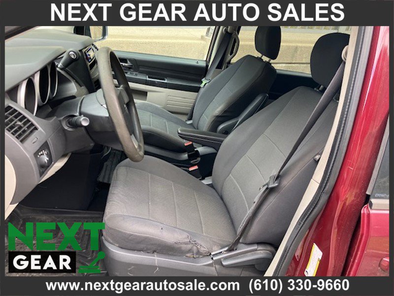 Used 2009 Dodge Grand Caravan SE w/ Climate Group FWD image 6