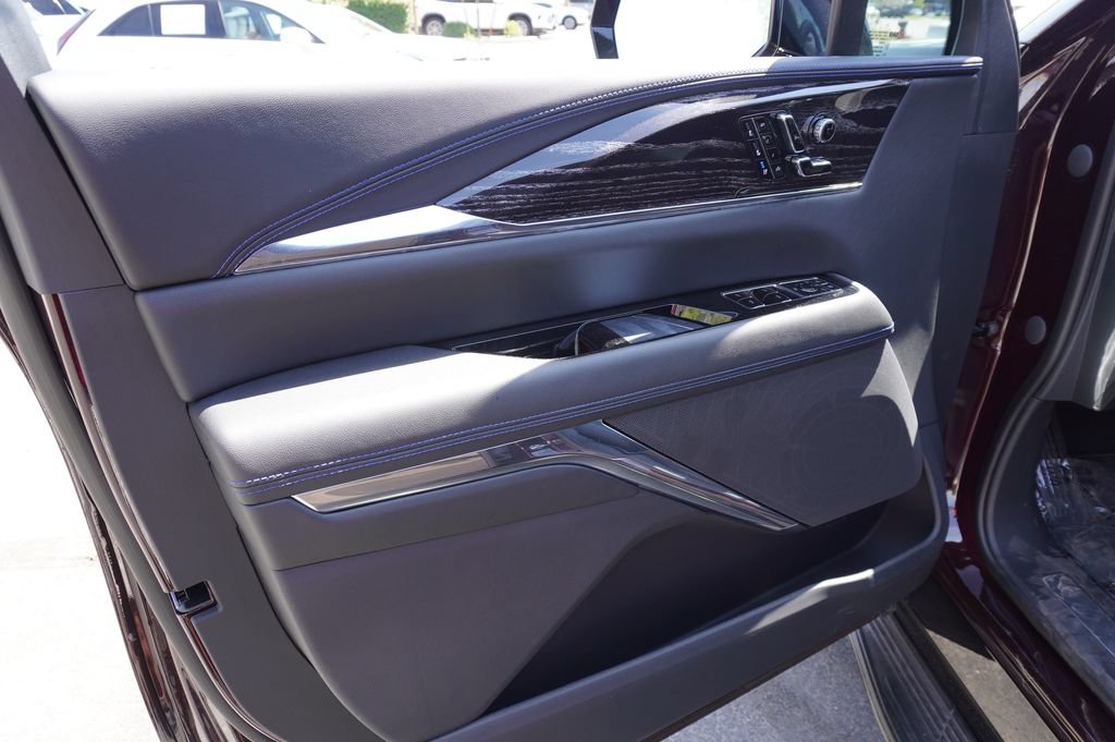 New 2025 Cadillac Escalade IQ Sport 1 w/ Smart Trailering package AWD/4WD image 15