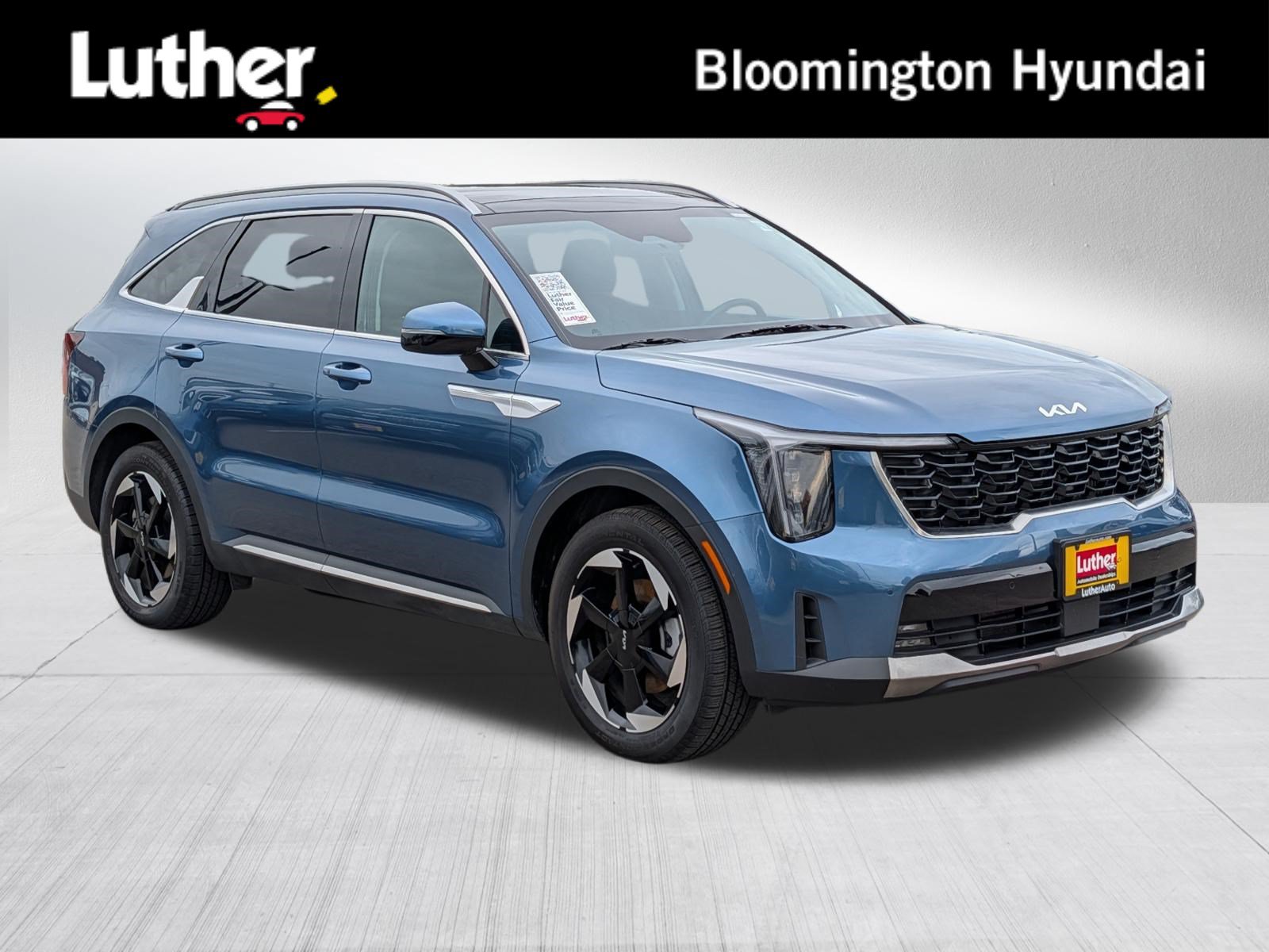 Used 2025 Kia Sorento EX w/ EX Panoramic Sunroof Package