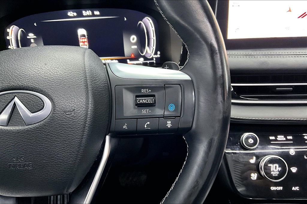 Used 2023 INFINITI QX60 Sensory w/ Vision Package image 12