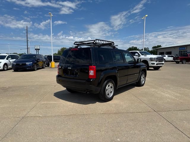 Used 2017 Jeep Patriot Sport w/ Power Value Group FWD image 7