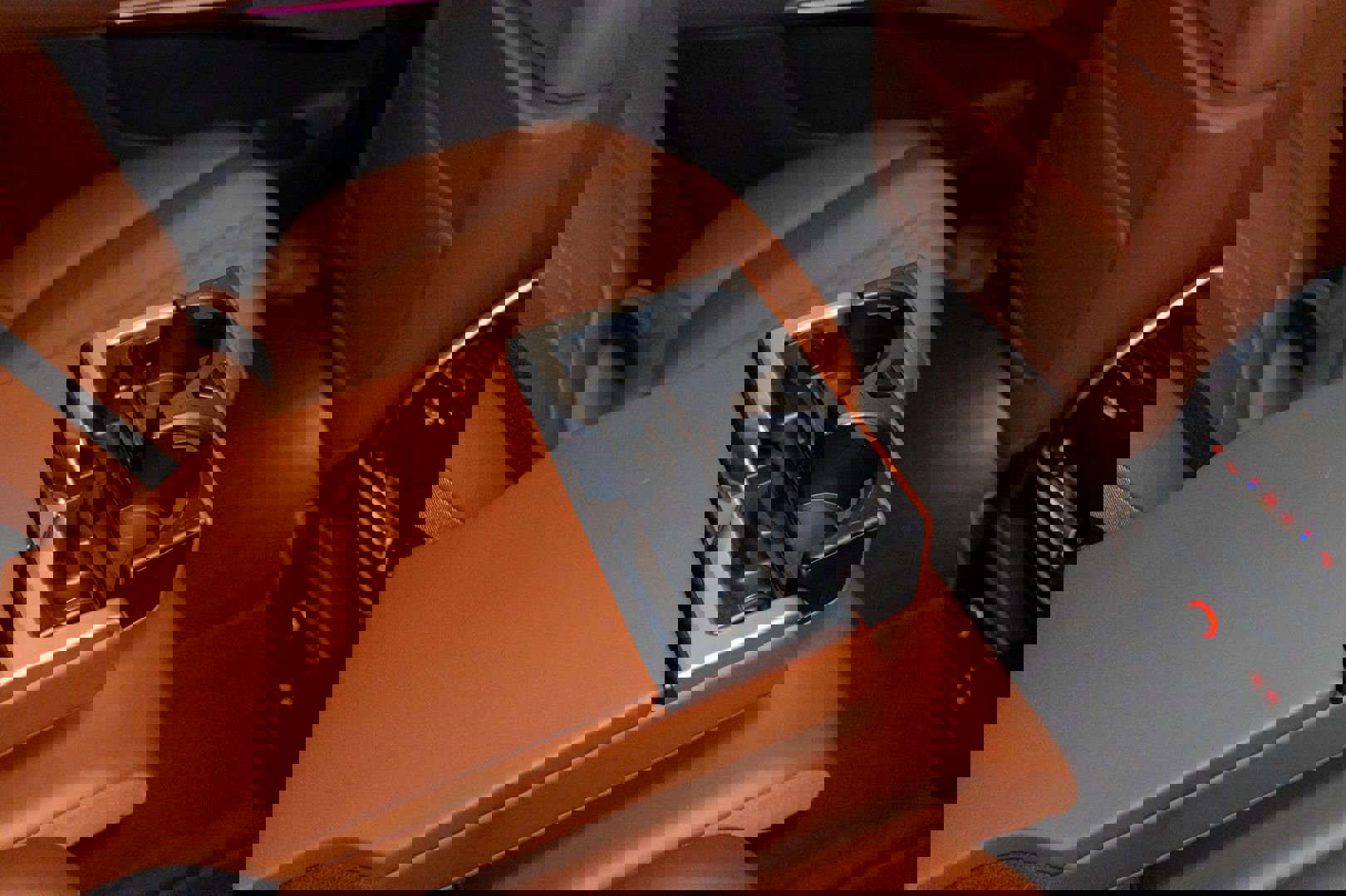 Used 2023 BMW X7 M60i image 47