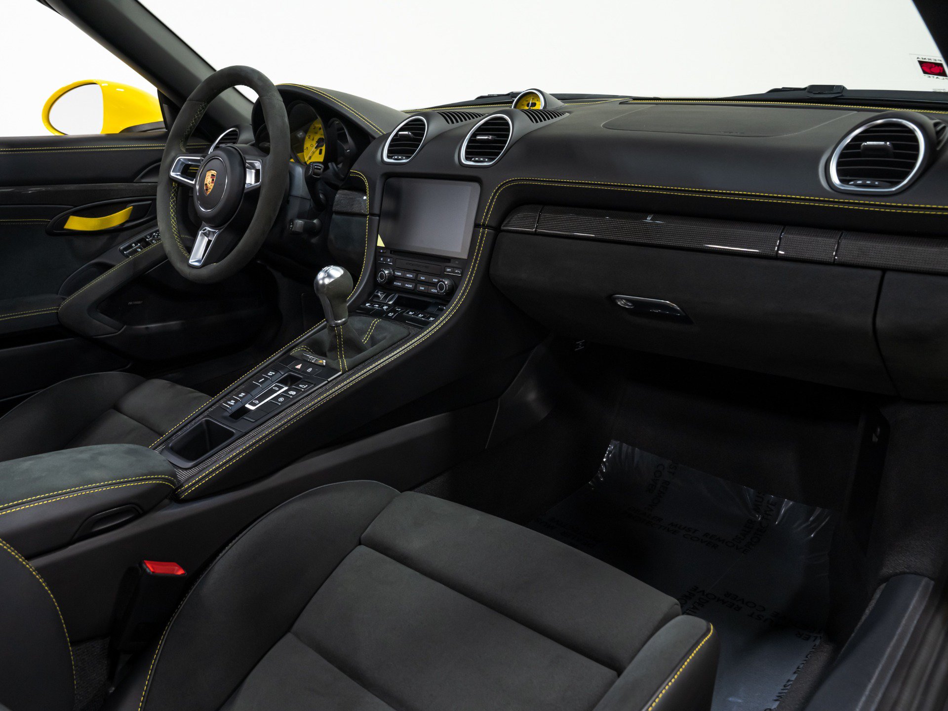 Used 2022 Porsche 718 Boxster Spyder RWD image 72