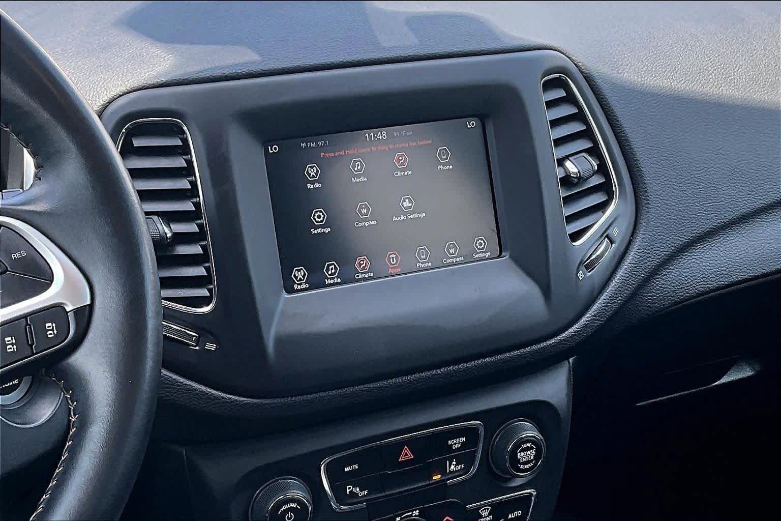 Used 2020 Jeep Compass Latitude AWD/4WD image 9