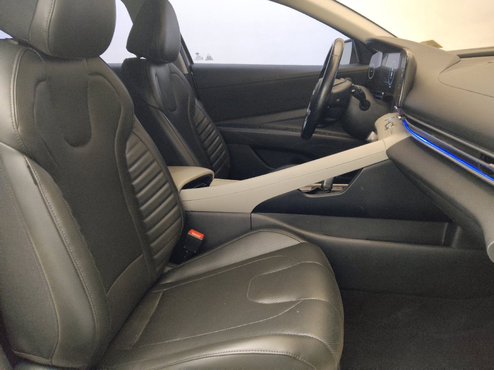 Used 2021 Hyundai Elantra Limited w/ Cargo Package FWD image 21