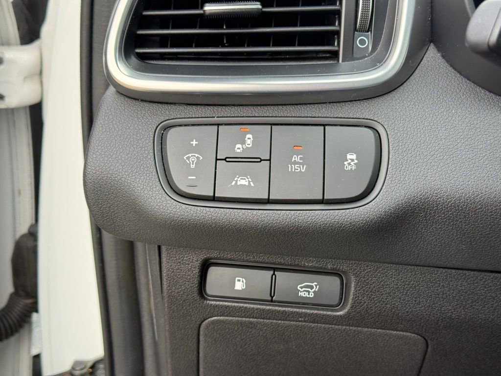 Used 2016 Kia Sorento SX w/ SXL Technology Package image 18