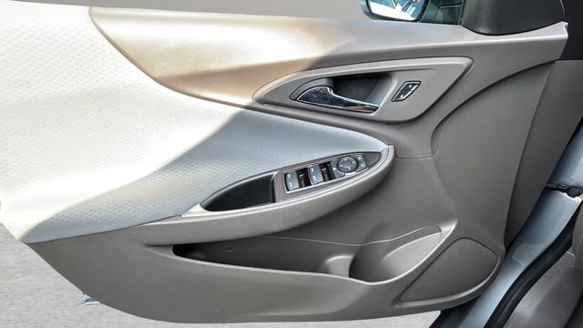 Used 2024 Chevrolet Malibu LT FWD image 17