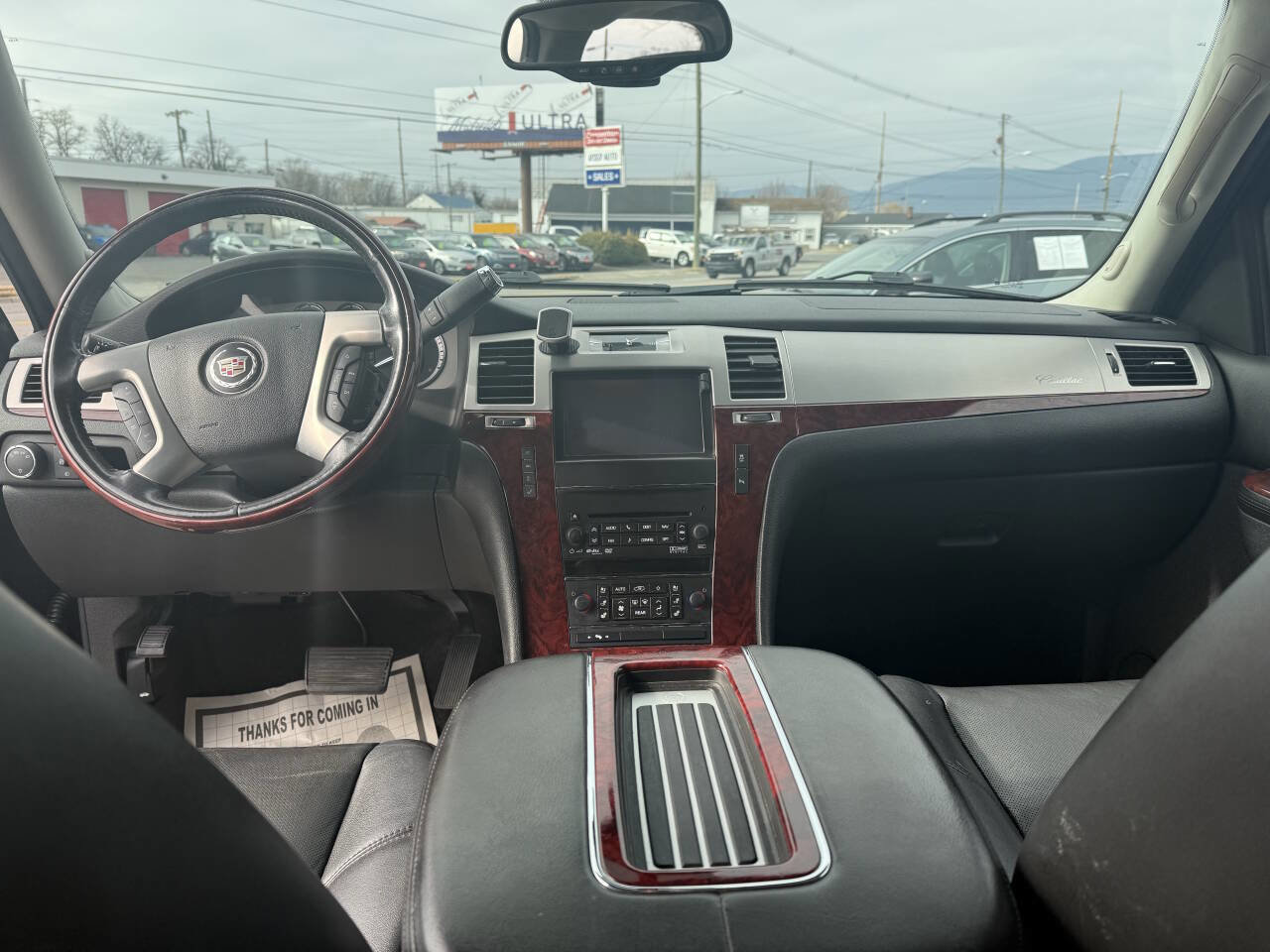 Used 2012 Cadillac Escalade Luxury image 13
