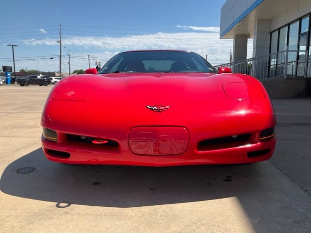 Used 2000 Chevrolet Corvette Coupe w/ Roof Pkg RWD image 22