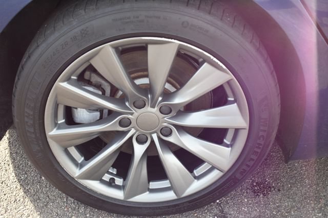 Used 2018 Tesla Model 3 Long Range RWD image 37