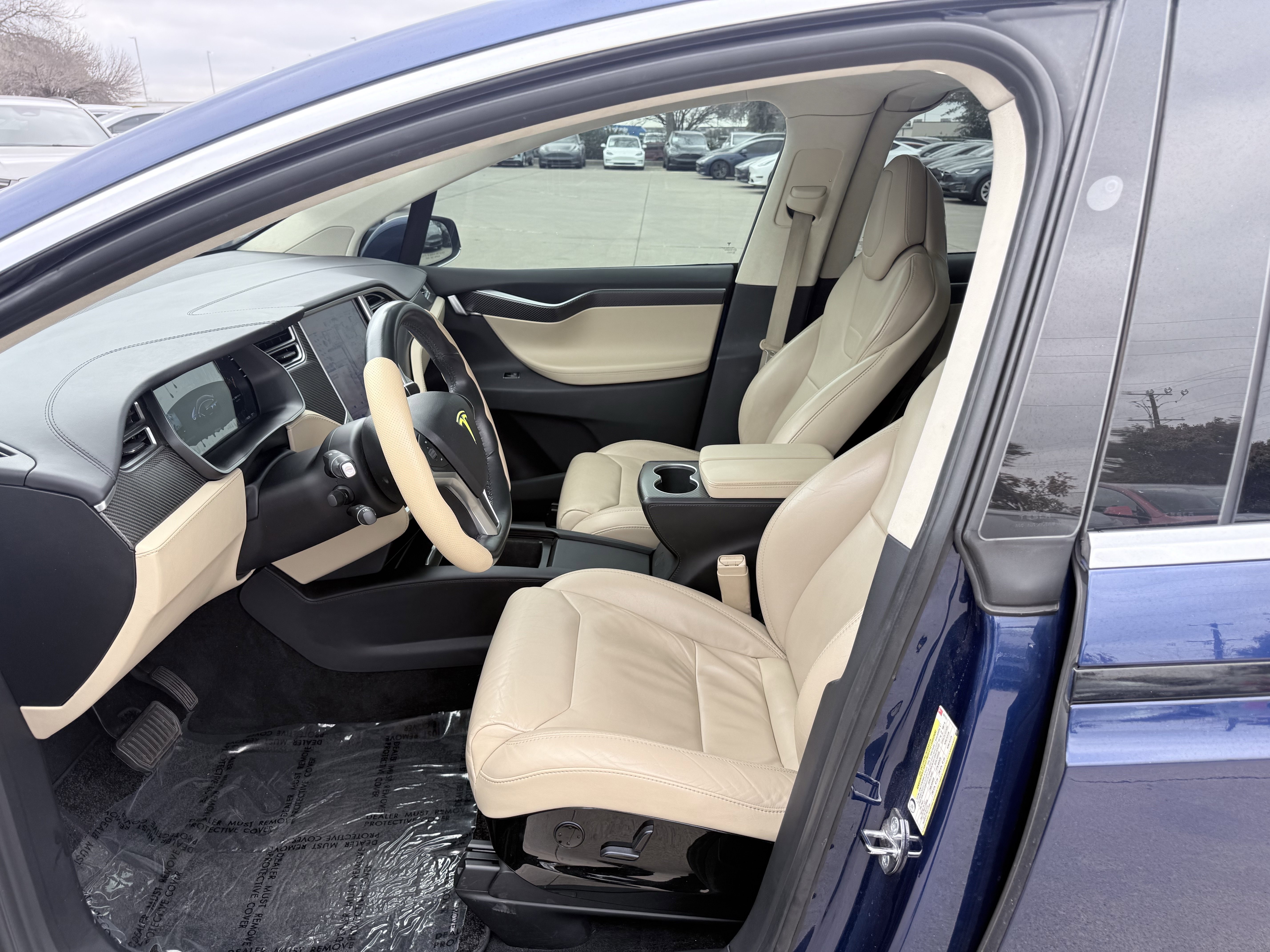 Used 2017 Tesla Model X 75D image 24